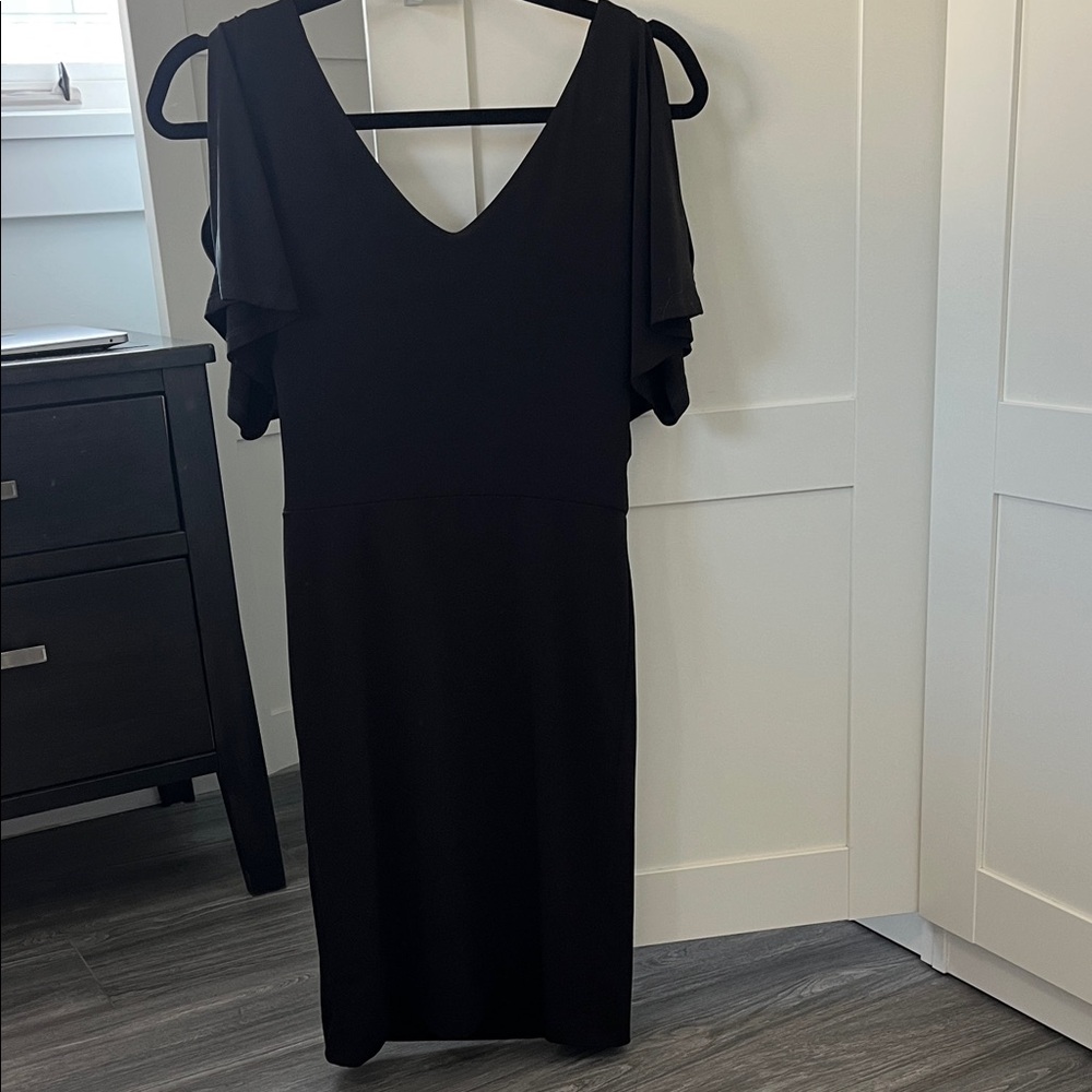 Velvet by Graham & Spencer Elegant Black Midi Dress